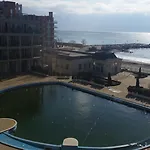 Private 1st Line Appartamento