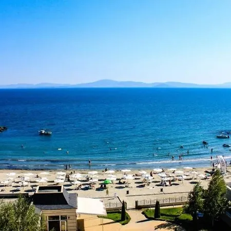 아파트 Private 1st Line 포마리