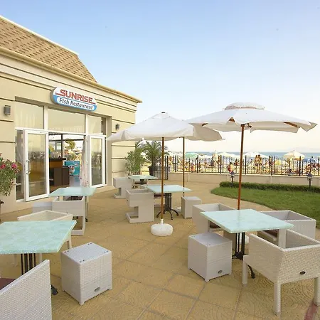 Private 1st Line 아파트 *